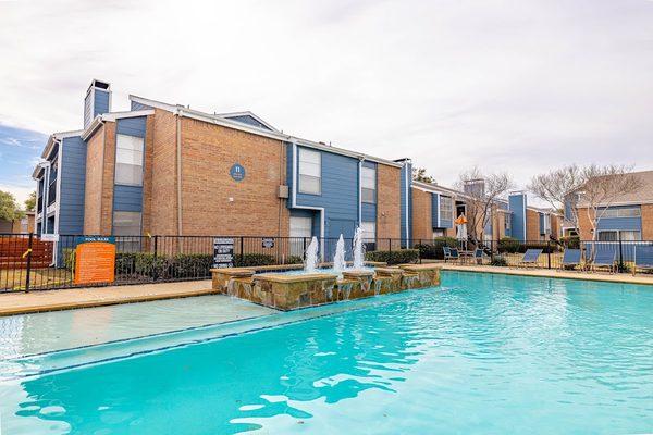 Alena Apartments apartments in Addison, TX