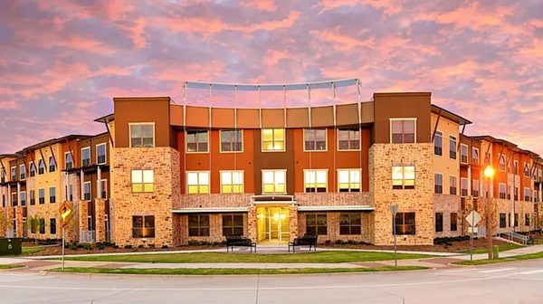 Urban Square apartments in Addison, TX