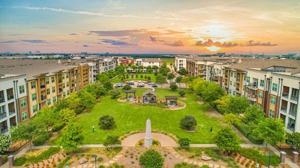 MAA Market Center apartments in Addison, TX