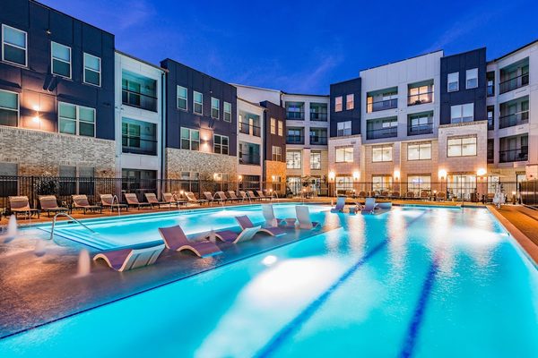 Axis at Watters Creek apartments in Addison, TX