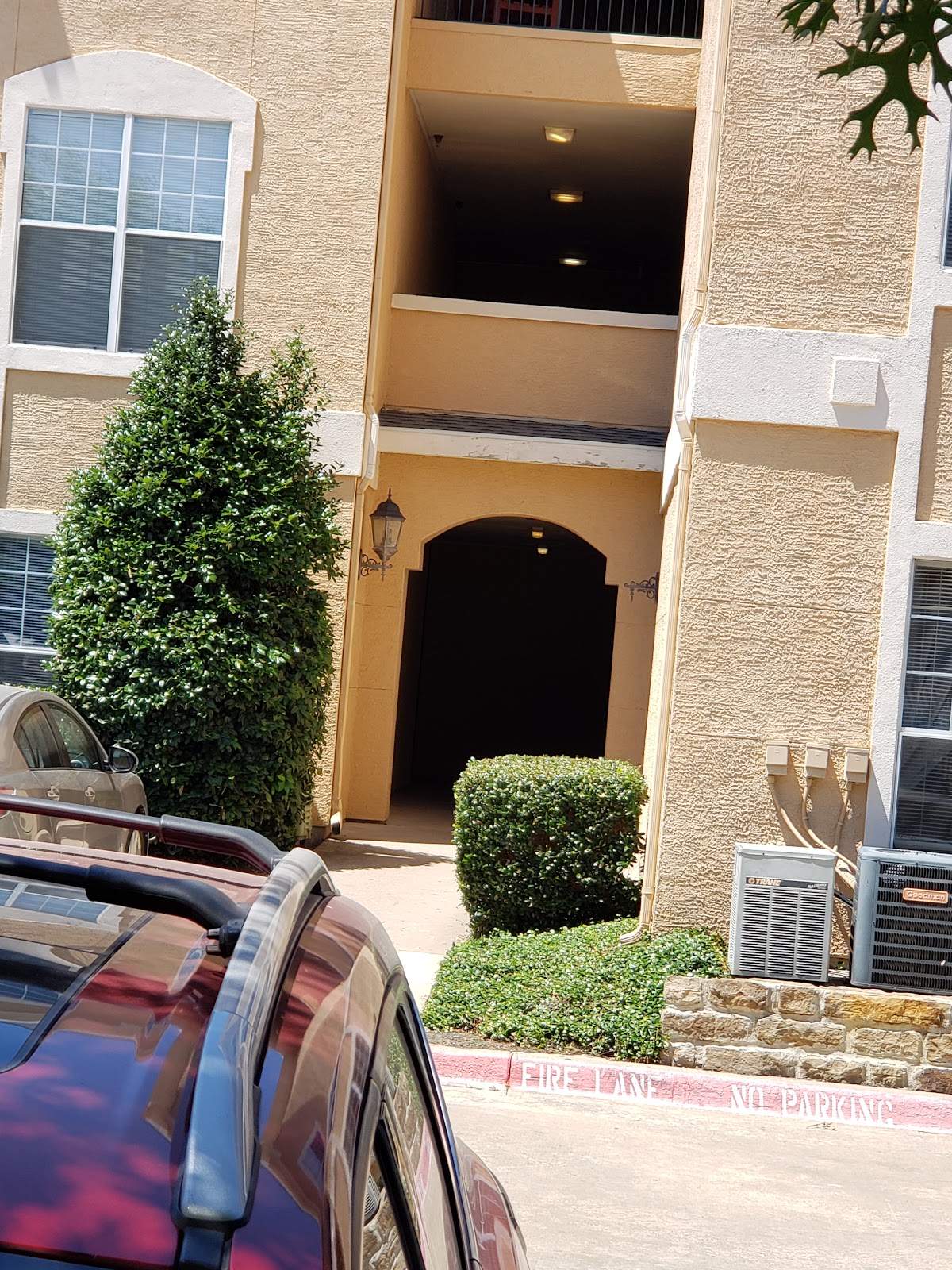 Villas of Mission Bend apartments in Addison, TX