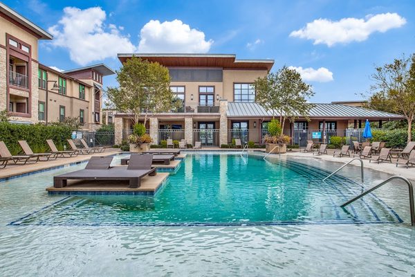 Twin Creeks Crossing Apartments apartments in Addison, TX
