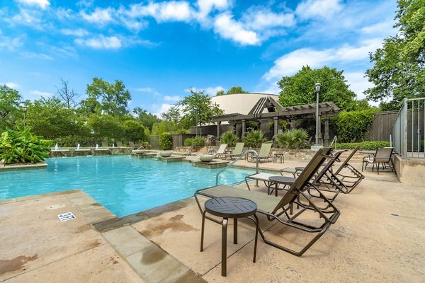 Lodge at Pecan Creek Apartments apartments in Addison, TX