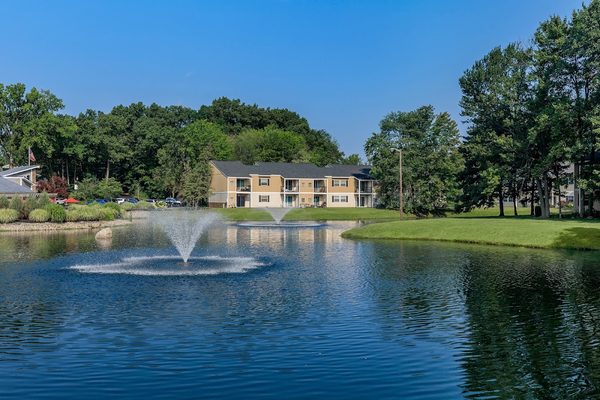 Twin Lakes Clifton Park Apartments apartments in Albany, NY
