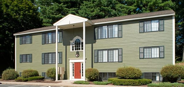 Harmony Hill apartments in Albany, NY