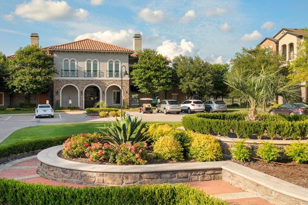 The Cortona Apartments apartments in Addison, TX