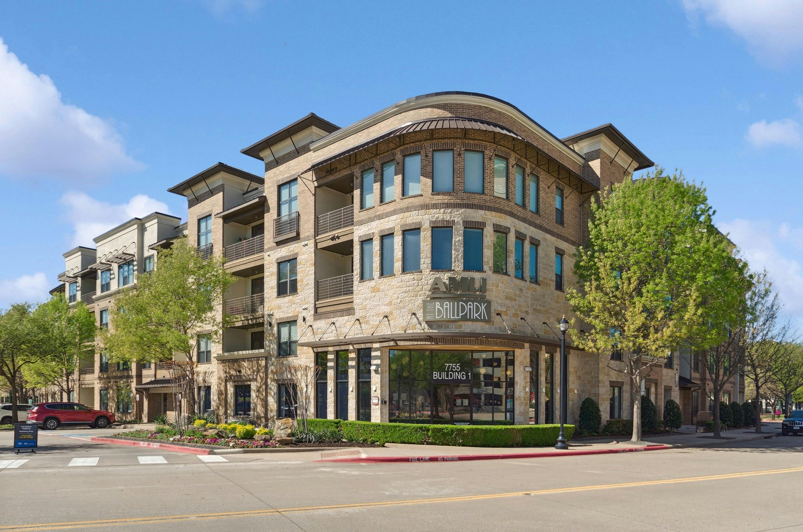 AMLI at the Ballpark apartments in Addison, TX