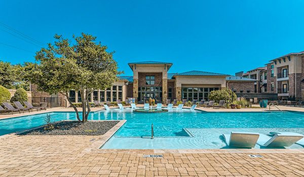 Discovery at Craig Ranch apartments in Addison, TX