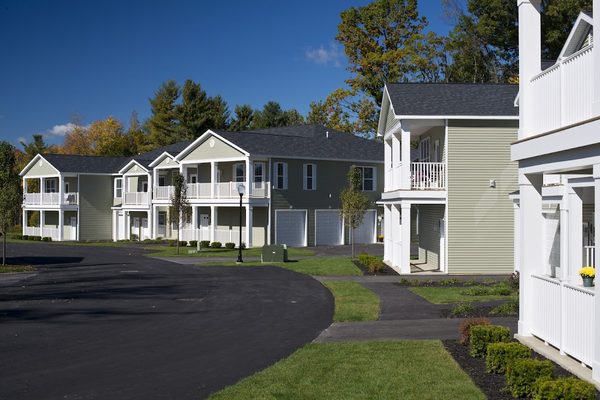 The Kensington at Halfmoon apartments in Albany, NY
