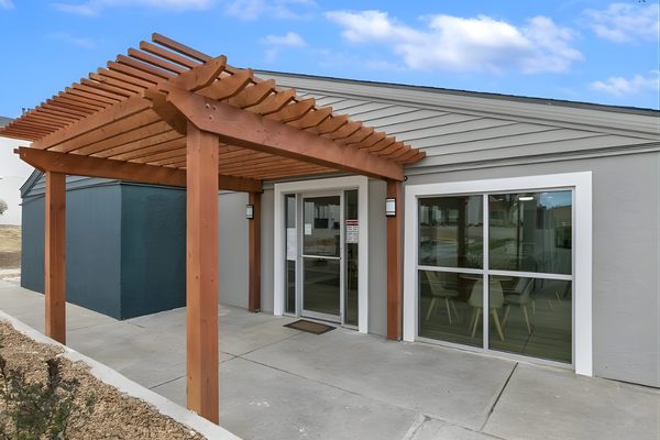The Ridge apartments in Albuquerque, NM