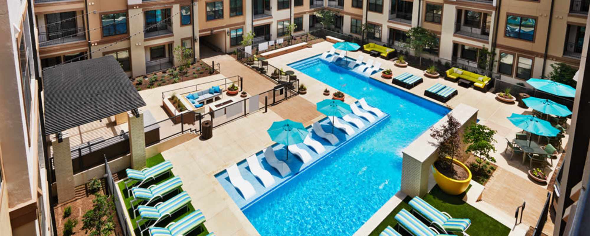 Ravello Stonebriar Apartments apartments in Addison, TX