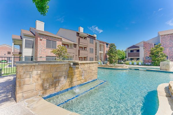 Timberglen Apartments apartments in Addison, TX