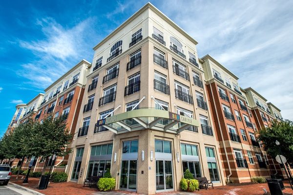 800 Carlyle apartments in Alexandria, VA