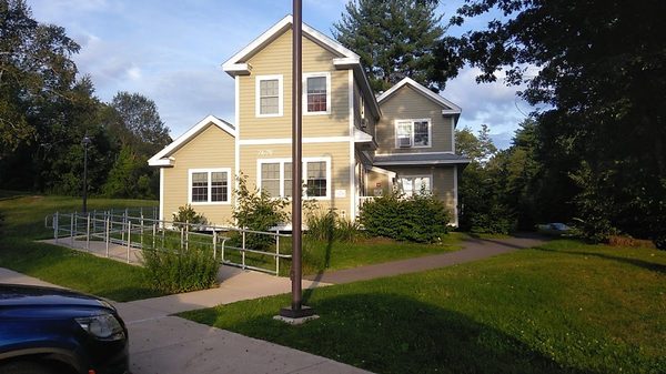 Leyden Woods Apartments apartments in Agawam, MA