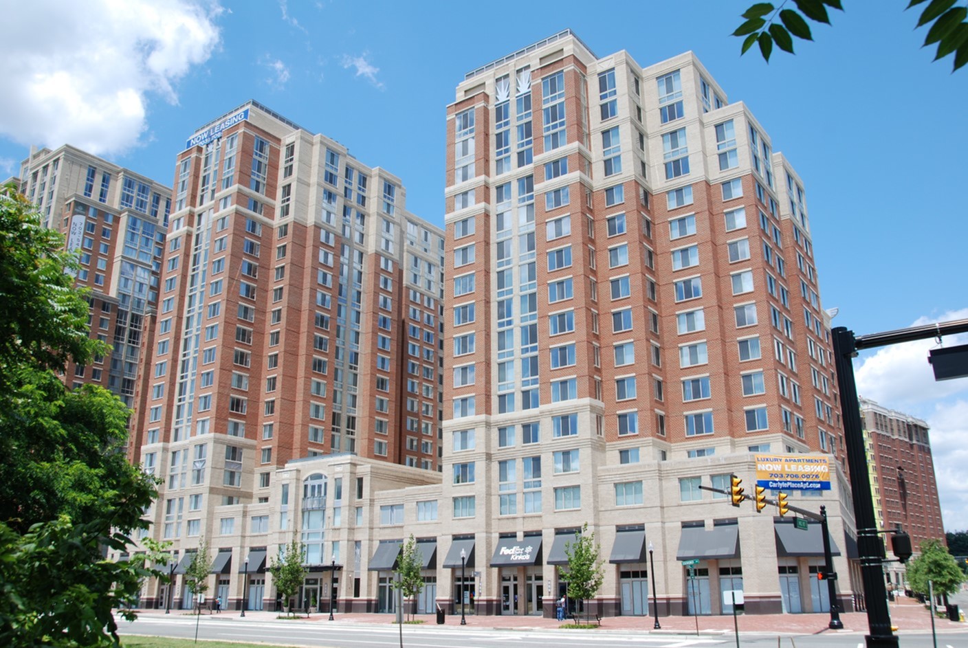 Carlyle Place apartments in Alexandria, VA