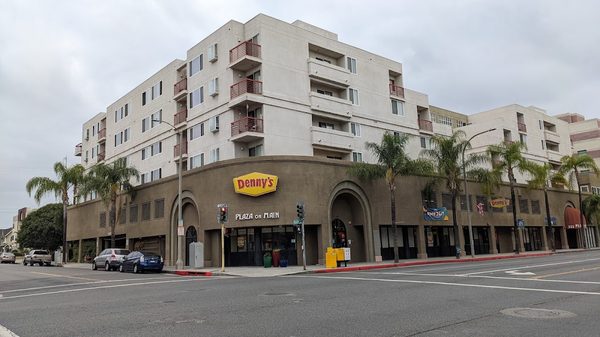 Plaza on Main apartments in Alhambra, CA