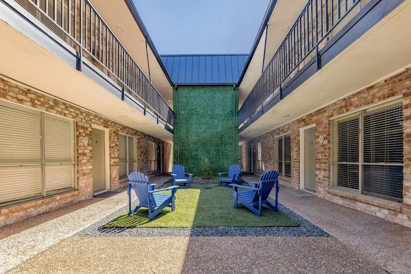 The Dawson at Stratford Apartments apartments in Houston TX