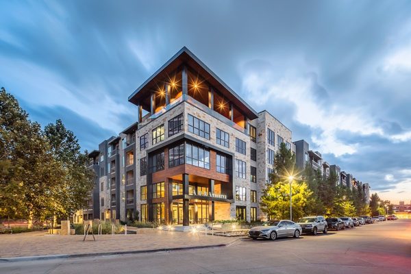 Aura Thirty2 apartments in Austin TX