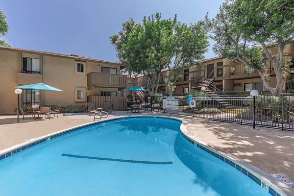 Palm Lane Apartment Homes apartments in Anaheim, CA