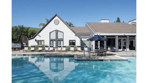 Kirker Creek apartments in Antioch, CA