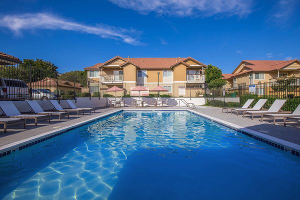 Woodland Hills Apartment Homes apartments in Antioch, CA