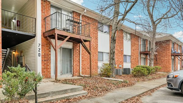 Westchester Key Apartments apartments