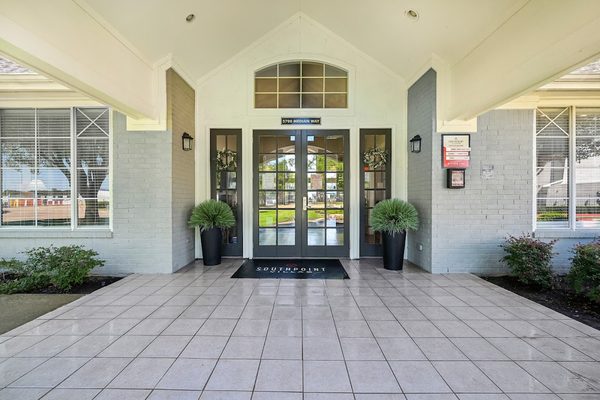 Southpoint Villas apartments