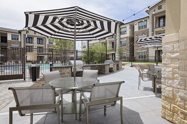 Debbie Lane Flats apartments
