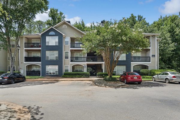 River Vista apartments in Atlanta, GA