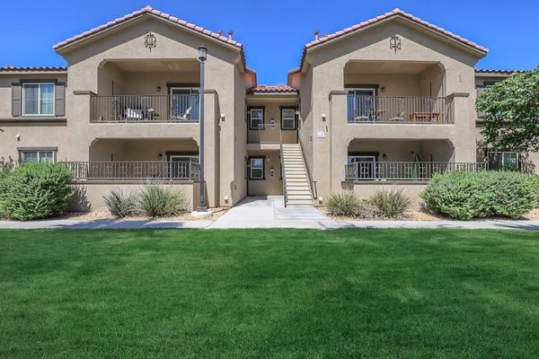 Riverton of the High Desert Apartments apartments