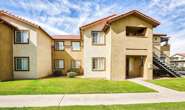 Village Oaks Apartments apartments