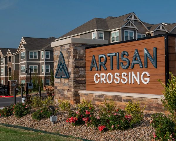 Artisan Crossing apartments in Norman, OK