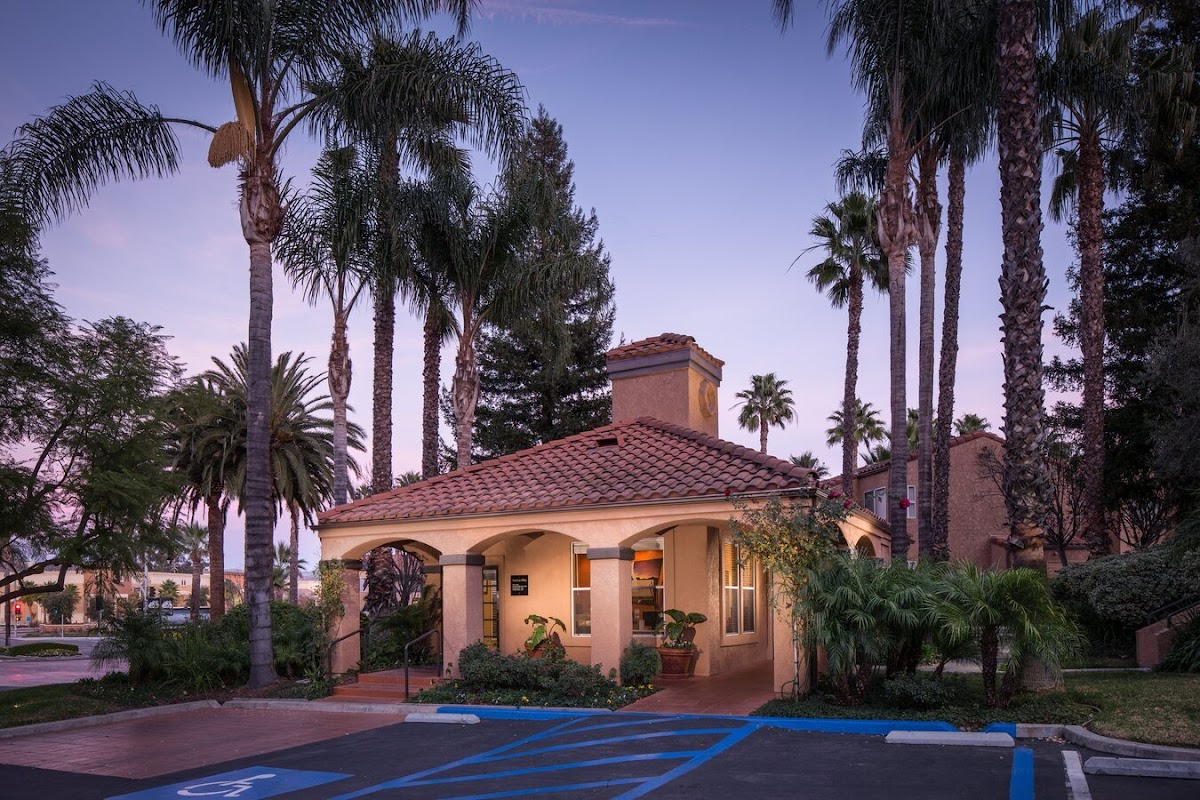 Shadow Ridge Apartment Homes apartments in Simi Valley, CA