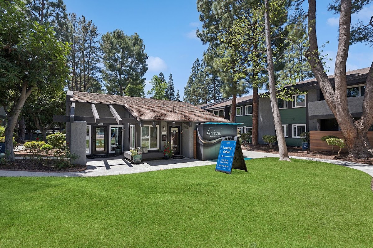 Arrive Thousand Oaks apartments in Thousand Oaks, CA