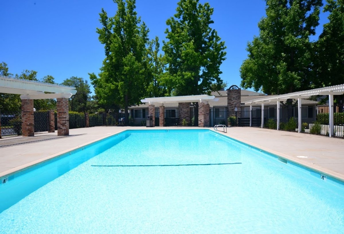 Clayton Crossing Apartments apartments in Concord, CA