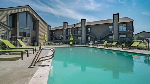 Hickory Grove Apartments apartments