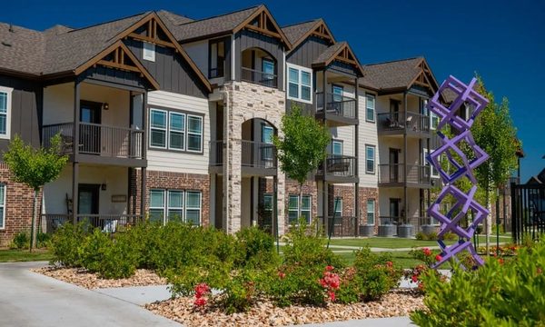 Cedar Ridge apartments in Tulsa, OK