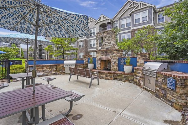 Scissortail Crossing Apartments apartments