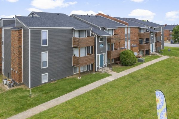 Hillside on Madison Apartments apartments