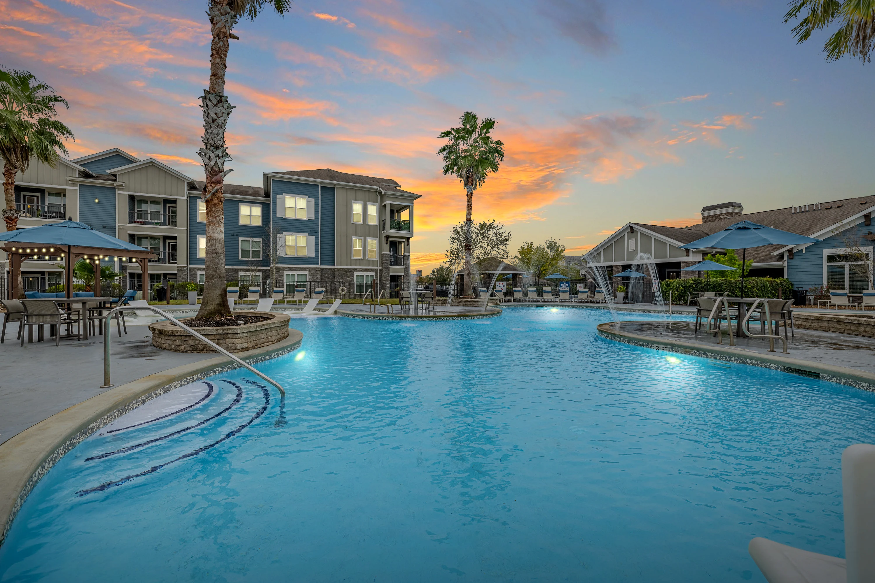 Victory North Apartments apartments in League City, TX