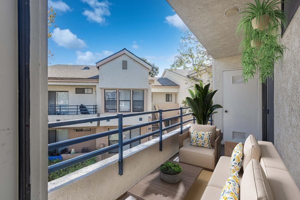 Cypress Point apartments in Ventura, CA