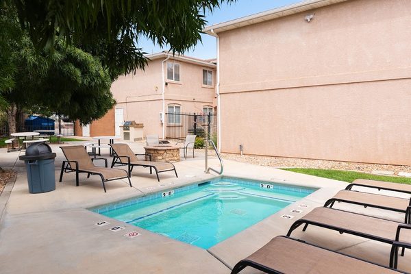 Dixie Red Sands North apartments in St George, UT