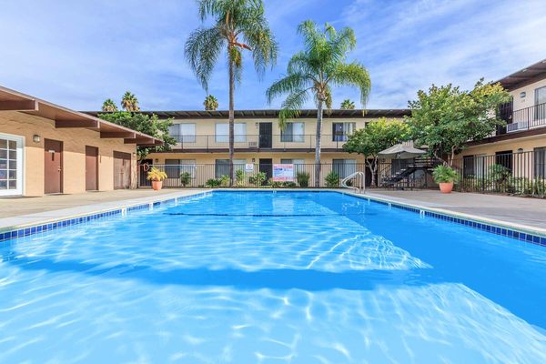 Oak Valley Apartments apartments in El Cajon, CA