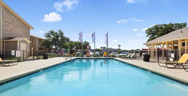 Creekside Apartments apartments