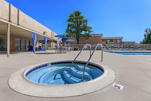 Sunset View apartments in Hesperia, CA