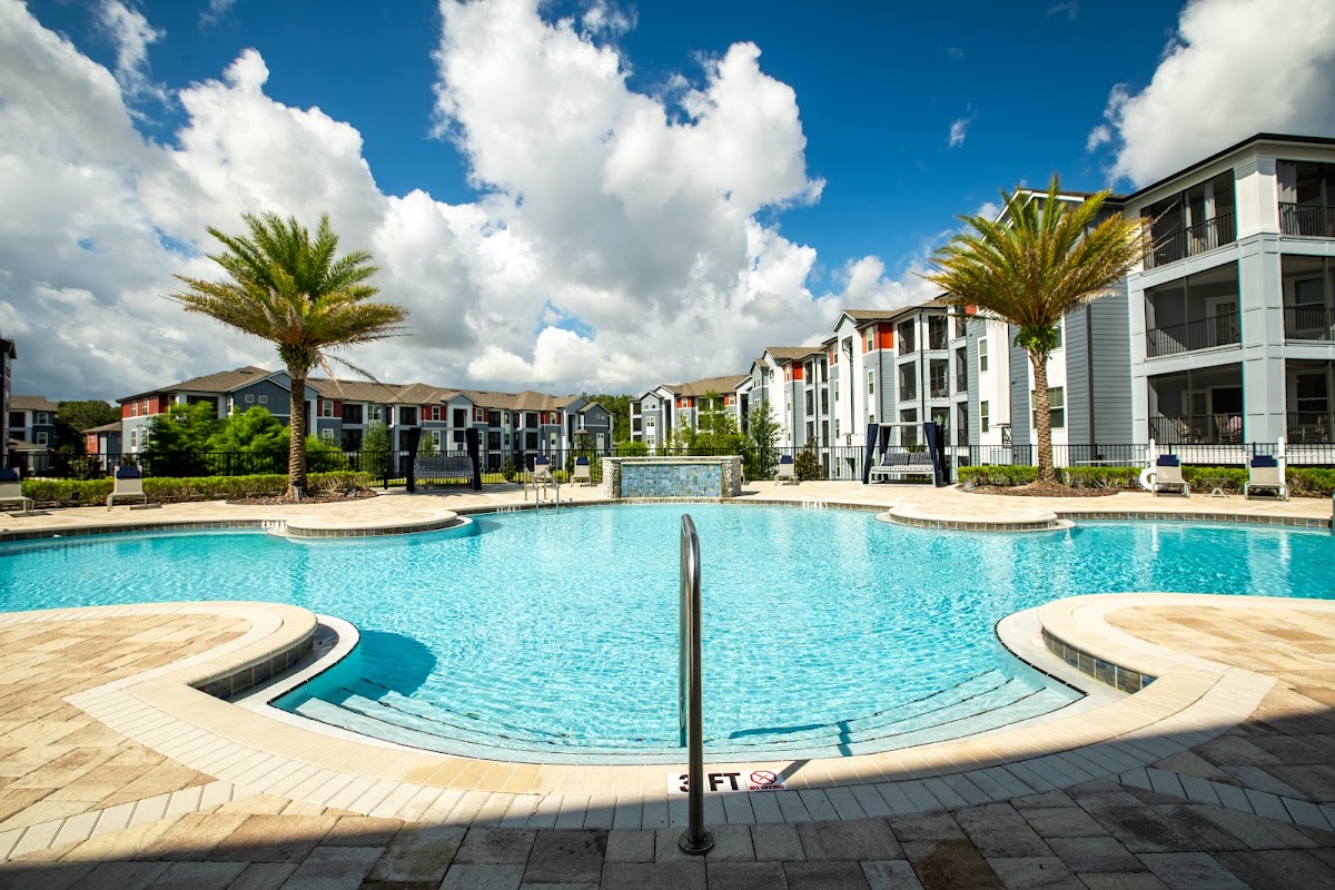 Century Dunes apartments in Deland, FL