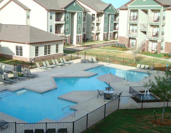 Flats at MacArthur apartments in Lawton, OK