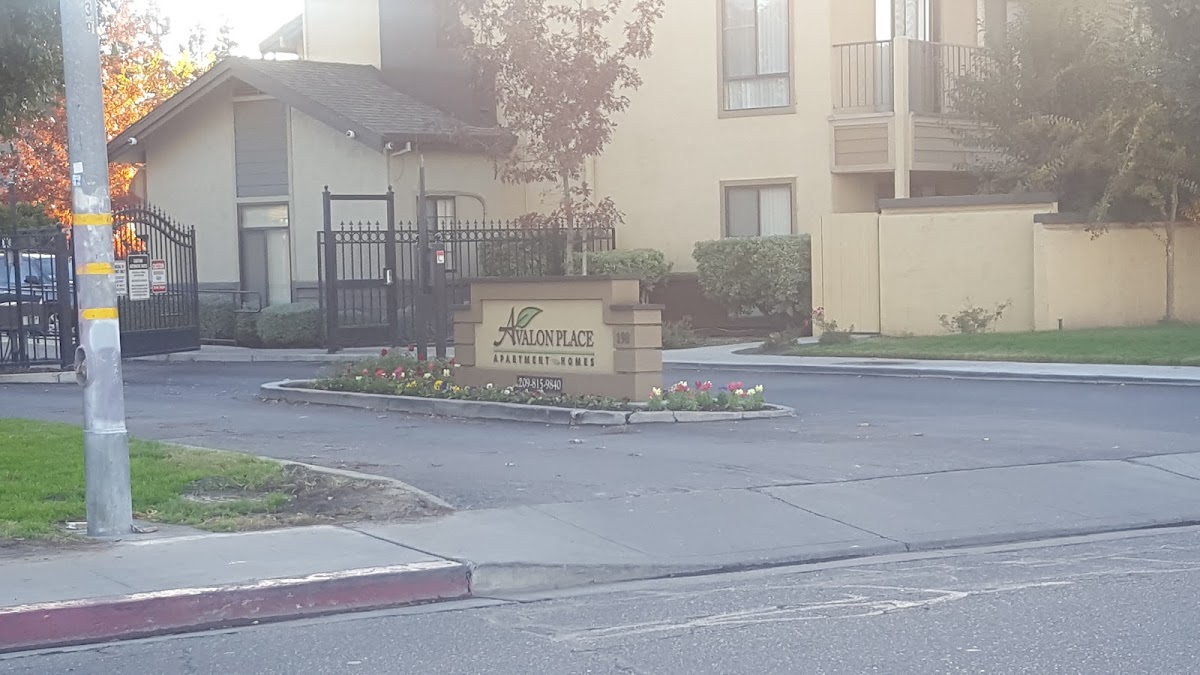 Avalon Place Apartments apartments in Manteca, CA