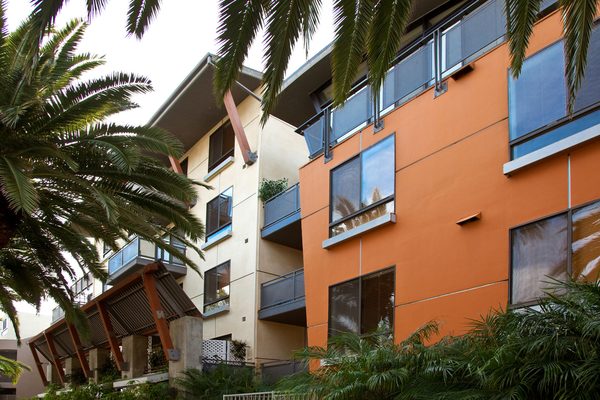 Living at Santa Monica apartments in Santa Monica, CA