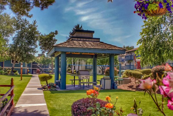 Clearwater Square apartments in Kennewick, WA